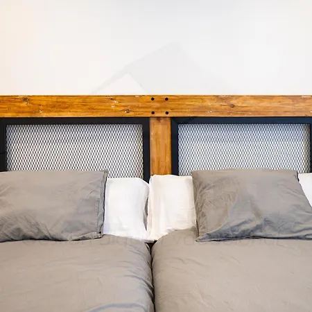 Queens By Silastur Apartament