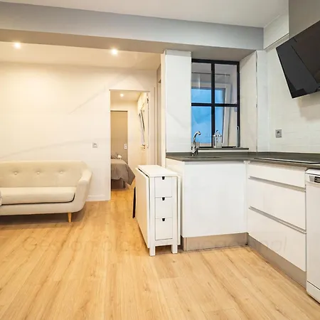 Queens By Silastur *